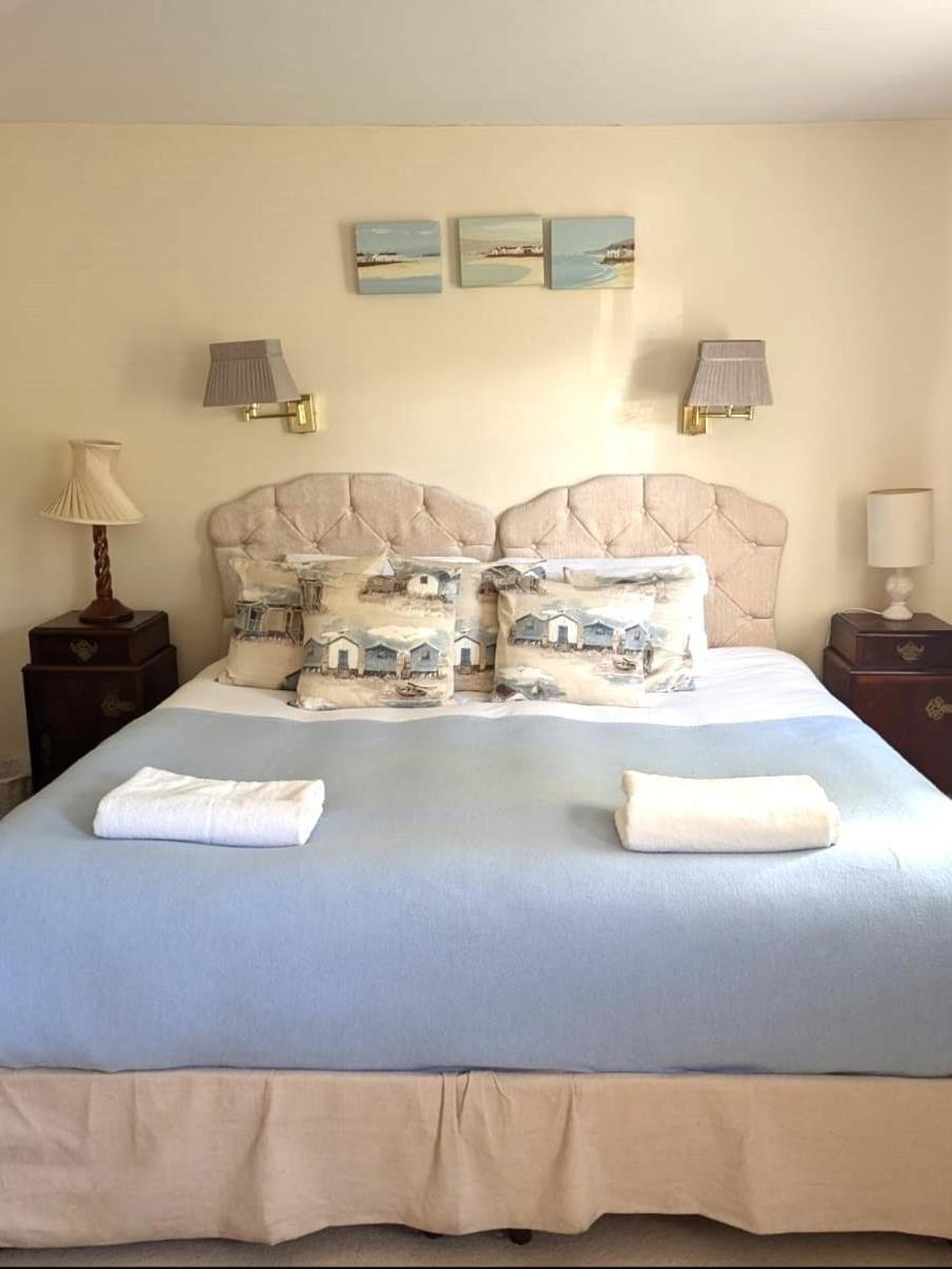 Georgian 2 Bedroom Apartment In Chichester With Free Parking - Chichester Holiday Properties Exterior foto