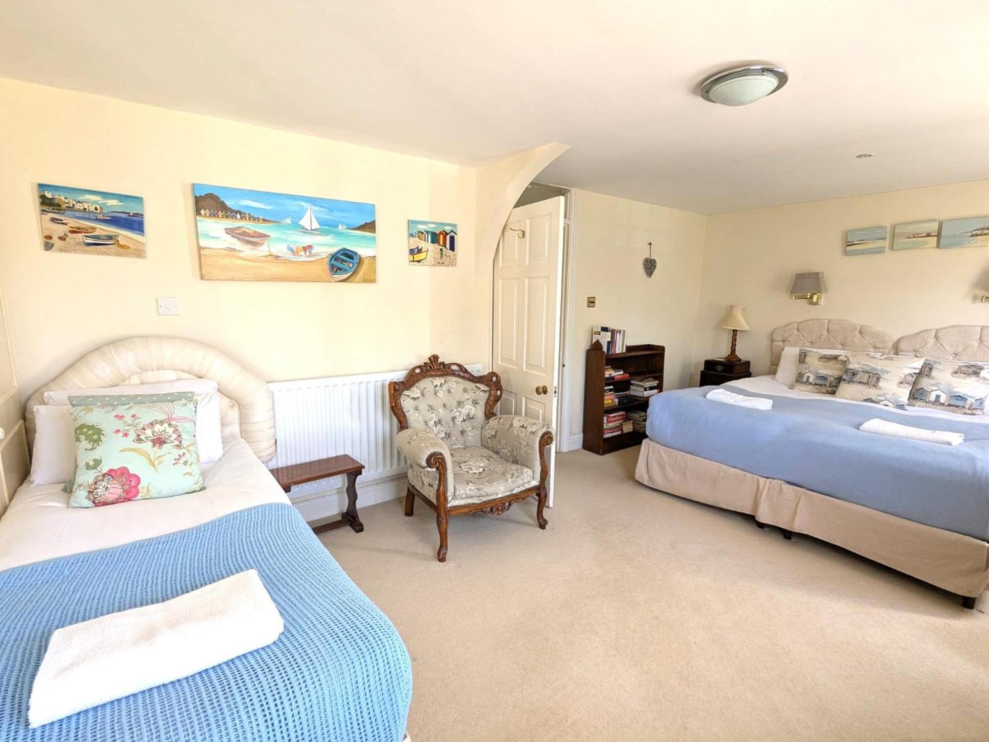 Georgian 2 Bedroom Apartment In Chichester With Free Parking - Chichester Holiday Properties Exterior foto